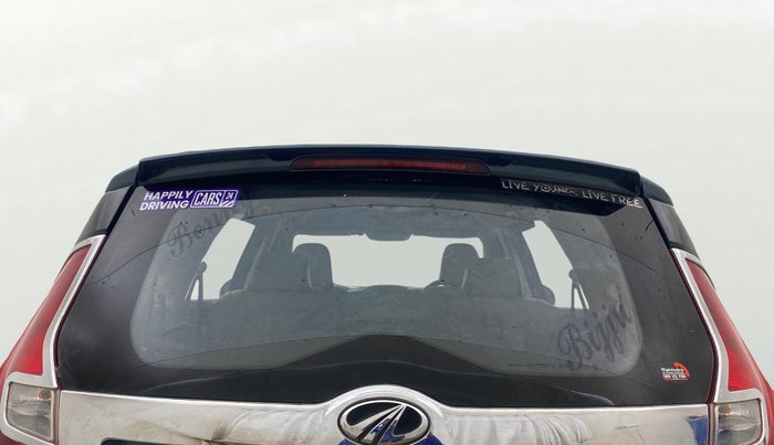 2019 Mahindra MARAZZO M2 8 STR, Diesel, Manual, 1,15,714 km, Rear Windshield