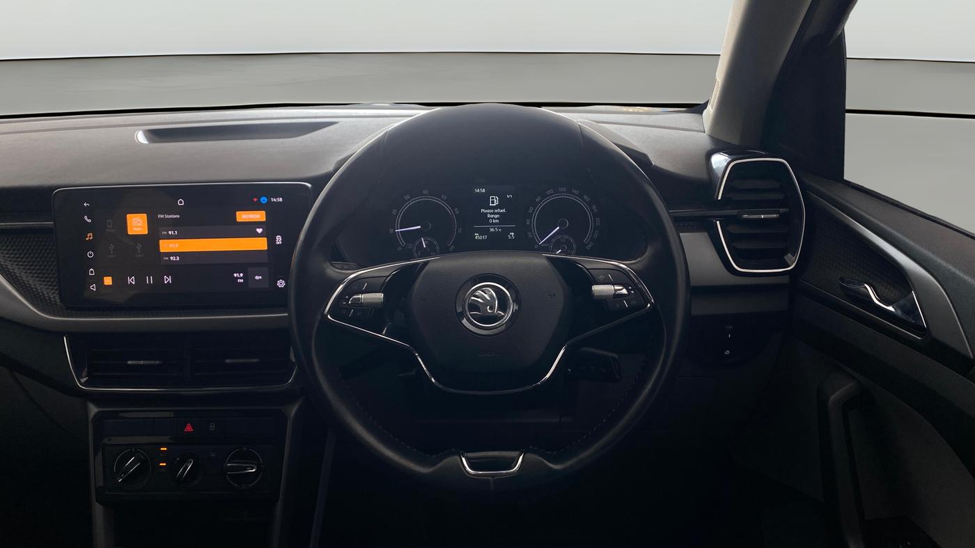 2022 Skoda KUSHAQ AMBITION 1.0L TSI MT, Petrol, Manual, 44,955 km, Steering Wheel Close Up