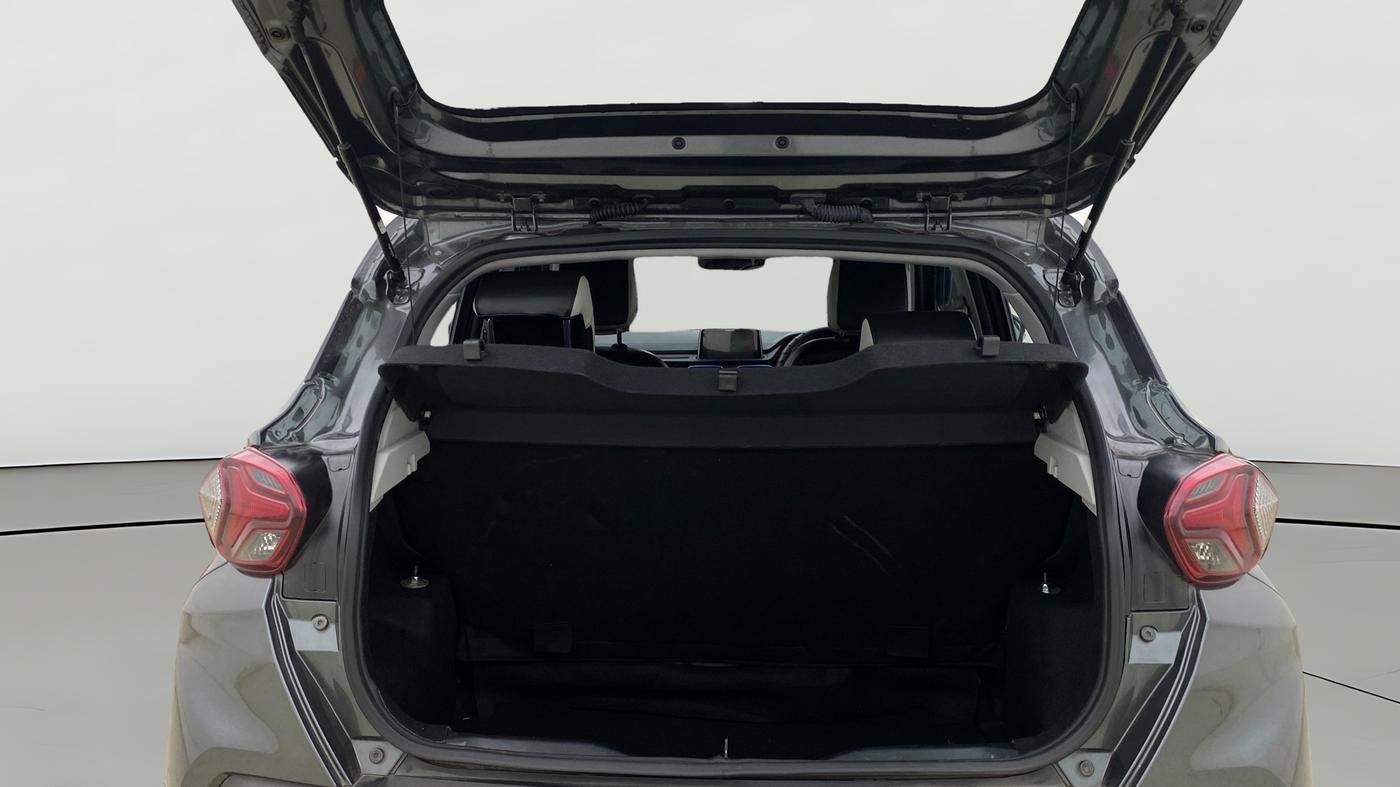 2024 Tata PUNCH Creative Dual Tone AMT Sunroof , Petrol, Automatic, 14,120 km, Boot Open Zoomed View