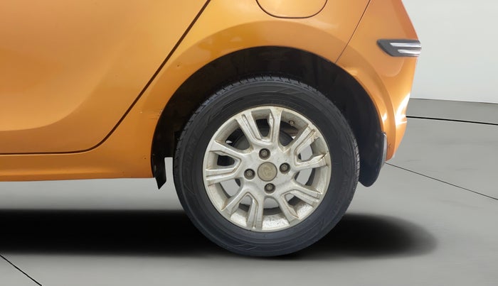 2016 Tata Tiago XZ PETROL, Petrol, Manual, 42,530 km, Left Rear Wheel