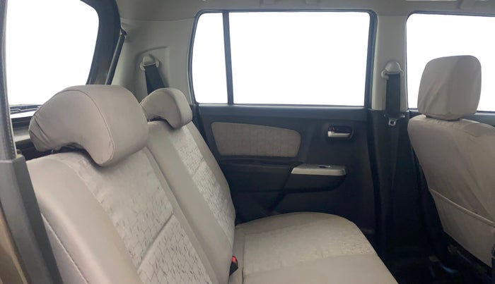 2016 Maruti Wagon R 1.0 VXI AMT, Petrol, Automatic, 85,608 km, Right Side Rear Door Cabin