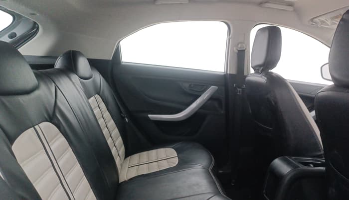2021 Tata NEXON XM PETROL, Petrol, Manual, 19,918 km, Right Side Rear Door Cabin
