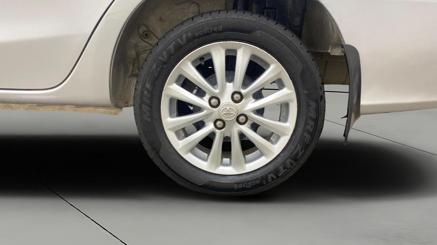 2016 Toyota Etios VX, Petrol, Manual, 90,212 km, Left Rear Wheel
