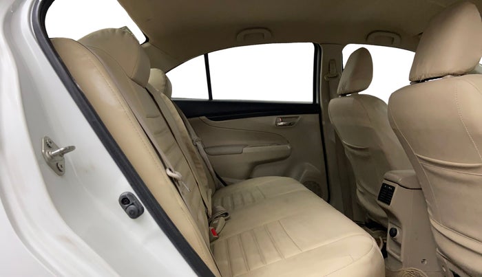 2017 Maruti Ciaz SIGMA 1.4 MT PETROL, Petrol, Manual, 37,393 km, Right Side Rear Door Cabin