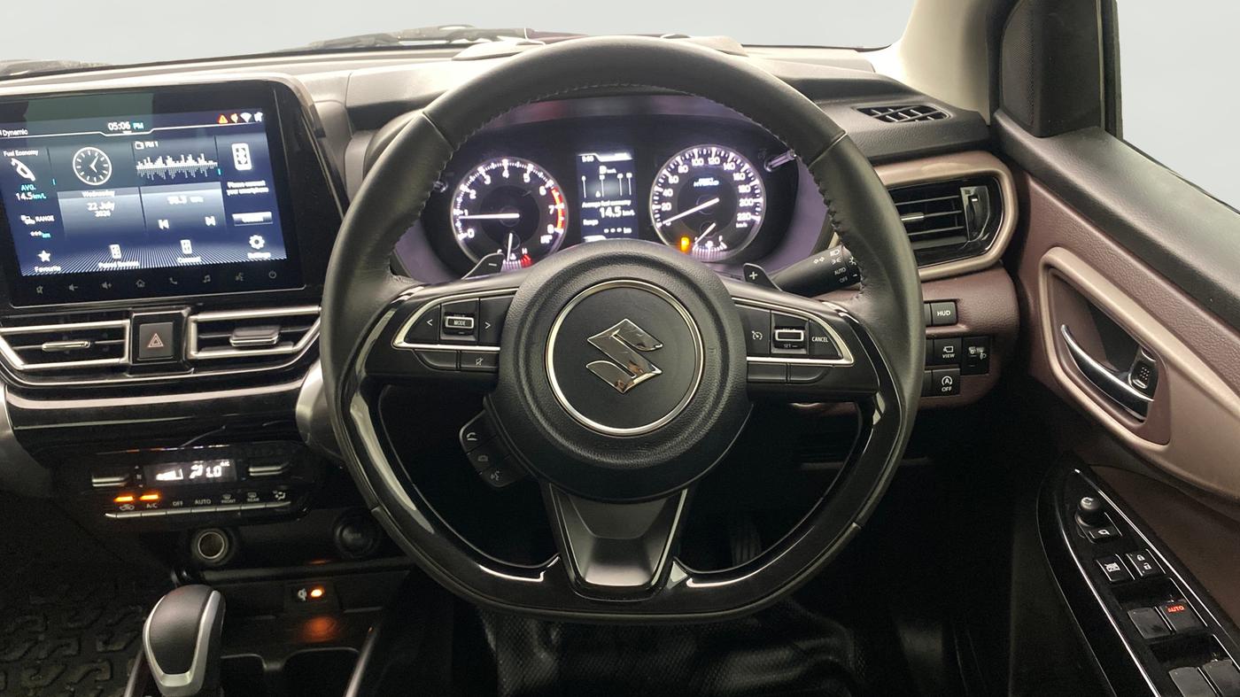 2025 Maruti FRONX ALPHA 1.0L TURBO 6 AT, Petrol, Automatic, 34,614 km, Steering Wheel Close Up