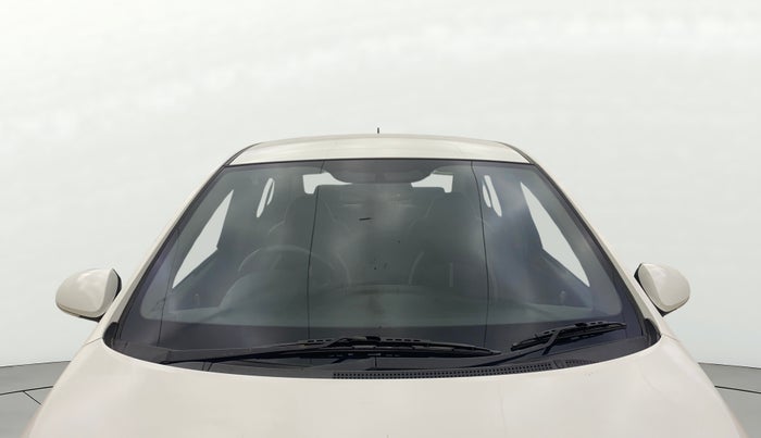 2014 Hyundai Xcent SX 1.2 (O), Petrol, Manual, 74,724 km, Front Windshield