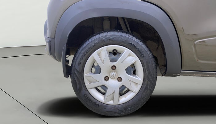 2021 Renault Kwid RXT 1.0 (O), Petrol, Manual, 21,852 km, Right Rear Wheel