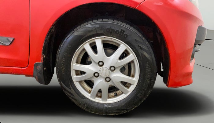 2014 Honda Brio VX AT, Petrol, Automatic, 44,103 km, Right Front Wheel