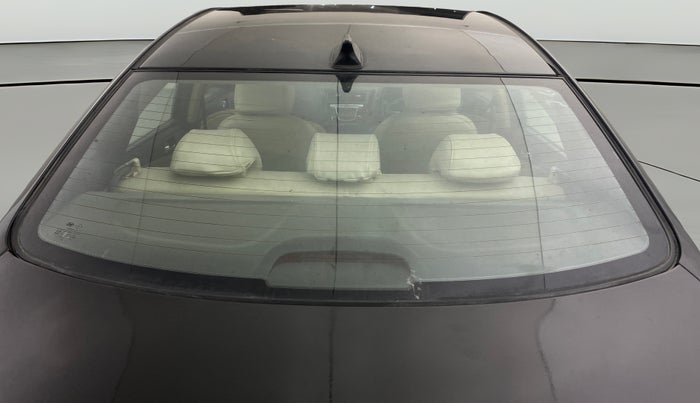 2013 Hyundai Verna FLUIDIC 1.6 VTVT SX, Petrol, Manual, 1,10,231 km, Rear Windshield