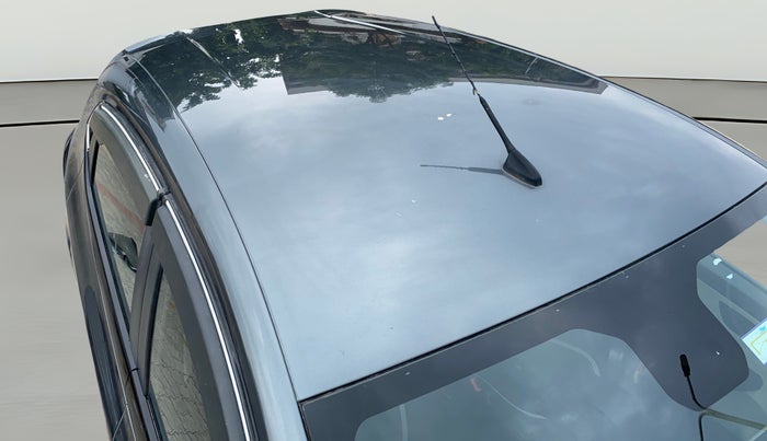 2021 Tata ALTROZ XT PETROL, Petrol, Manual, 73,750 km, Roof