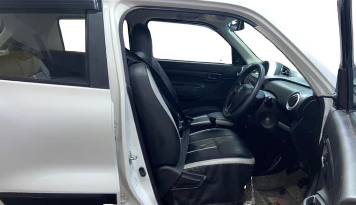 2022 Maruti S PRESSO VXI+, Petrol, Manual, 48,610 km, Right Side Front Door Cabin