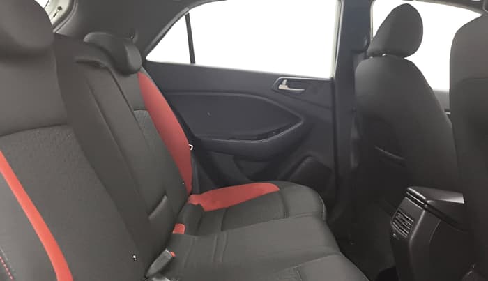 2018 Hyundai i20 Active 1.2 SX, Petrol, Manual, 24,582 km, Right Side Rear Door Cabin