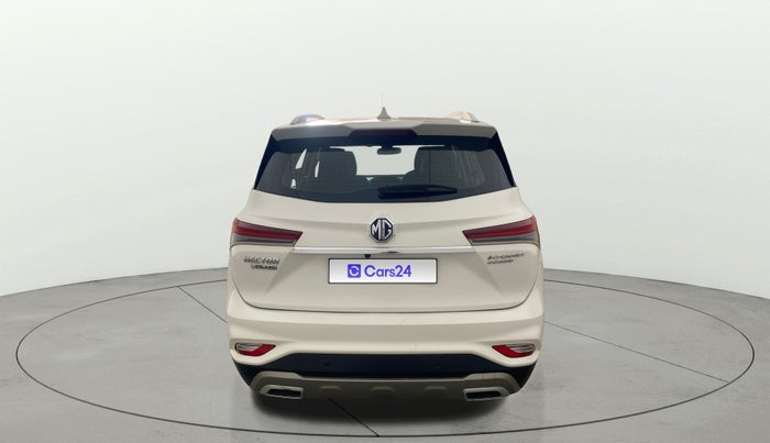 2021 MG HECTOR PLUS SHARP 2.0 DIESEL TURBO MT 6-STR, Diesel, Manual, 33,647 km, Back/Rear