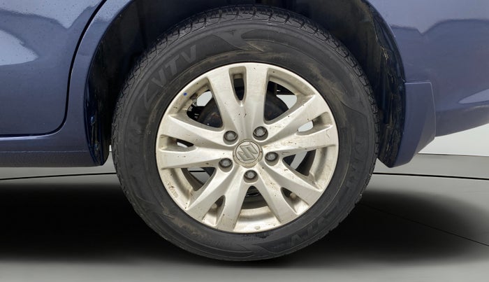 2016 Maruti Ertiga ZXI+, Petrol, Manual, 24,978 km, Left Rear Wheel