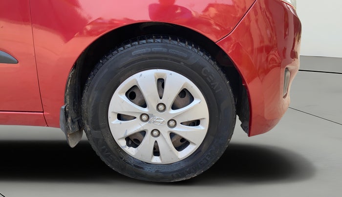 2012 Hyundai i10 MAGNA 1.1, Petrol, Manual, 92,905 km, Right Front Wheel