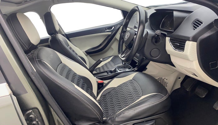 2021 Tata NEXON XZA PLUS (O) PETROL, Petrol, Automatic, 27,213 km, Right Side Front Door Cabin