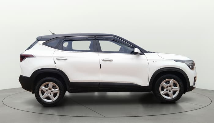 2020 KIA SELTOS HTE 1.5 DIESEL, Diesel, Manual, 1,08,814 km, Right Side View