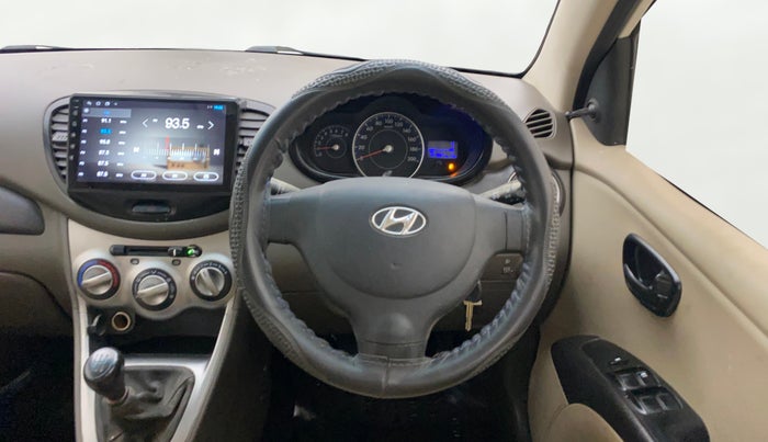 2014 Hyundai i10 MAGNA 1.1, Petrol, Manual, 81,538 km, Steering Wheel Close Up