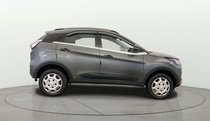 2021 Tata NEXON XM SUNROOF PETROL, Petrol, Manual, 35,232 km, Right Side View