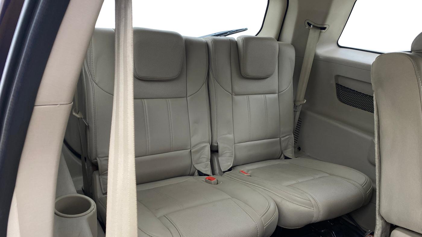 2017 Mahindra XUV500 W10 AT, Diesel, Automatic, 56,401 km, Third Seat Row ( optional )