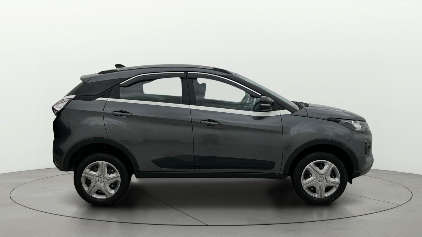 2021 Tata NEXON XZ PETROL, Petrol, Manual, 23,981 km, Right Side View