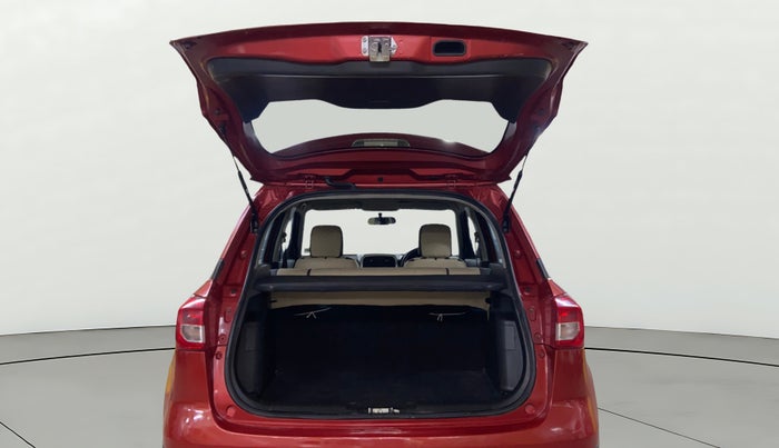 2016 Maruti Vitara Brezza VDI, Diesel, Manual, 1,03,019 km, Boot Door Open