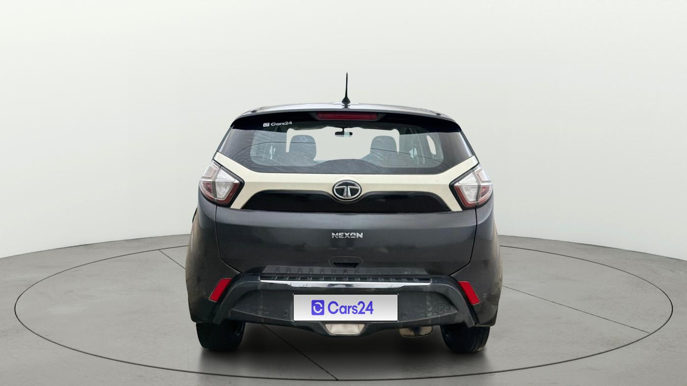 2018 Tata NEXON XM PETROL, Petrol, Manual, 42,767 km, Back/Rear