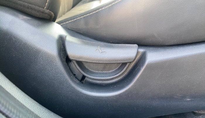 2017 Hyundai Grand i10 MAGNA 1.2 KAPPA VTVT, Petrol, Manual, 44,728 km, Third Seat Row ( optional )