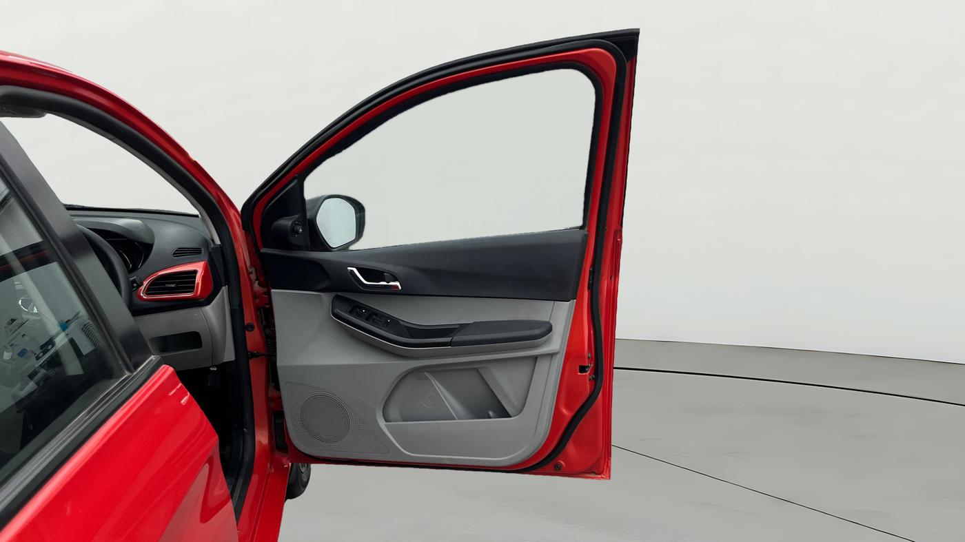 2021 Tata Tiago XZA PLUS PETROL, Petrol, Automatic, 36,532 km, RHS Front Door