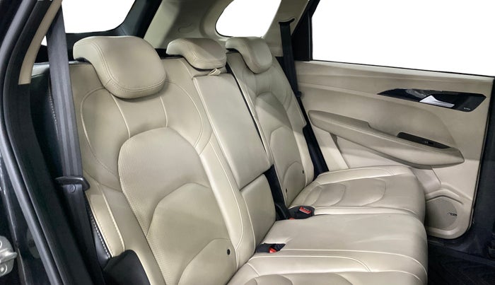 2021 MG HECTOR SHARP 2.0 DIESEL, Diesel, Manual, 41,198 km, Right Side Rear Door Cabin