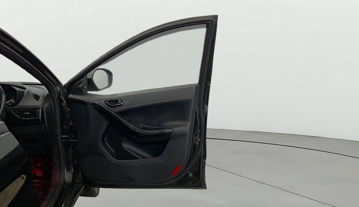 2023 Tata NEXON XZ PLUS LUX SUNROOF DARK DIESEL, Diesel, Manual, 38,714 km, RHS Front Door