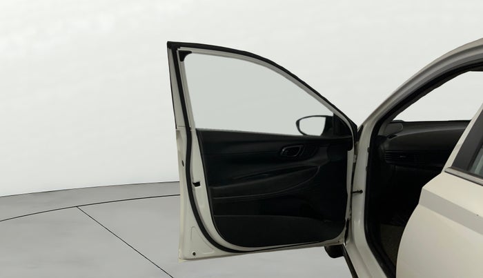 2021 Hyundai NEW I20 SPORTZ 1.2 MT, Petrol, Manual, 49,091 km, LHS Front Door