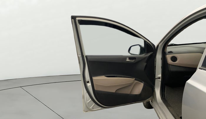 2014 Hyundai Xcent S (O) 1.2, Petrol, Manual, 1,18,579 km, LHS Front Door