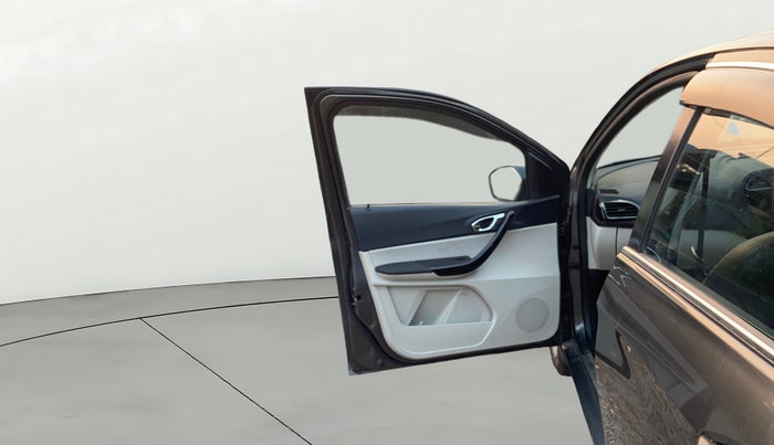 2022 Tata TIGOR XZ PLUS CNG, CNG, Manual, 55,761 km, LHS Front Door