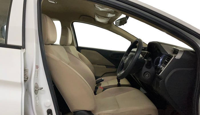 2022 Honda City 1.5L I-VTEC SV, Petrol, Manual, 44,398 km, Right Side Front Door Cabin