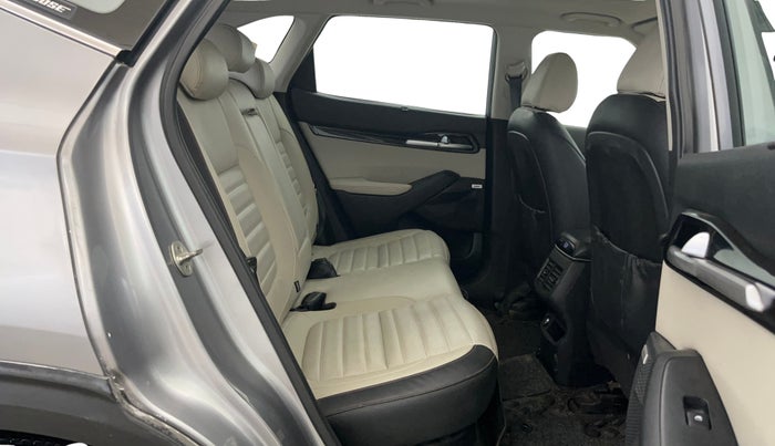 2020 KIA SELTOS GTX PLUS DCT 1.4 PETROL, Petrol, Automatic, 76,533 km, Right Side Rear Door Cabin