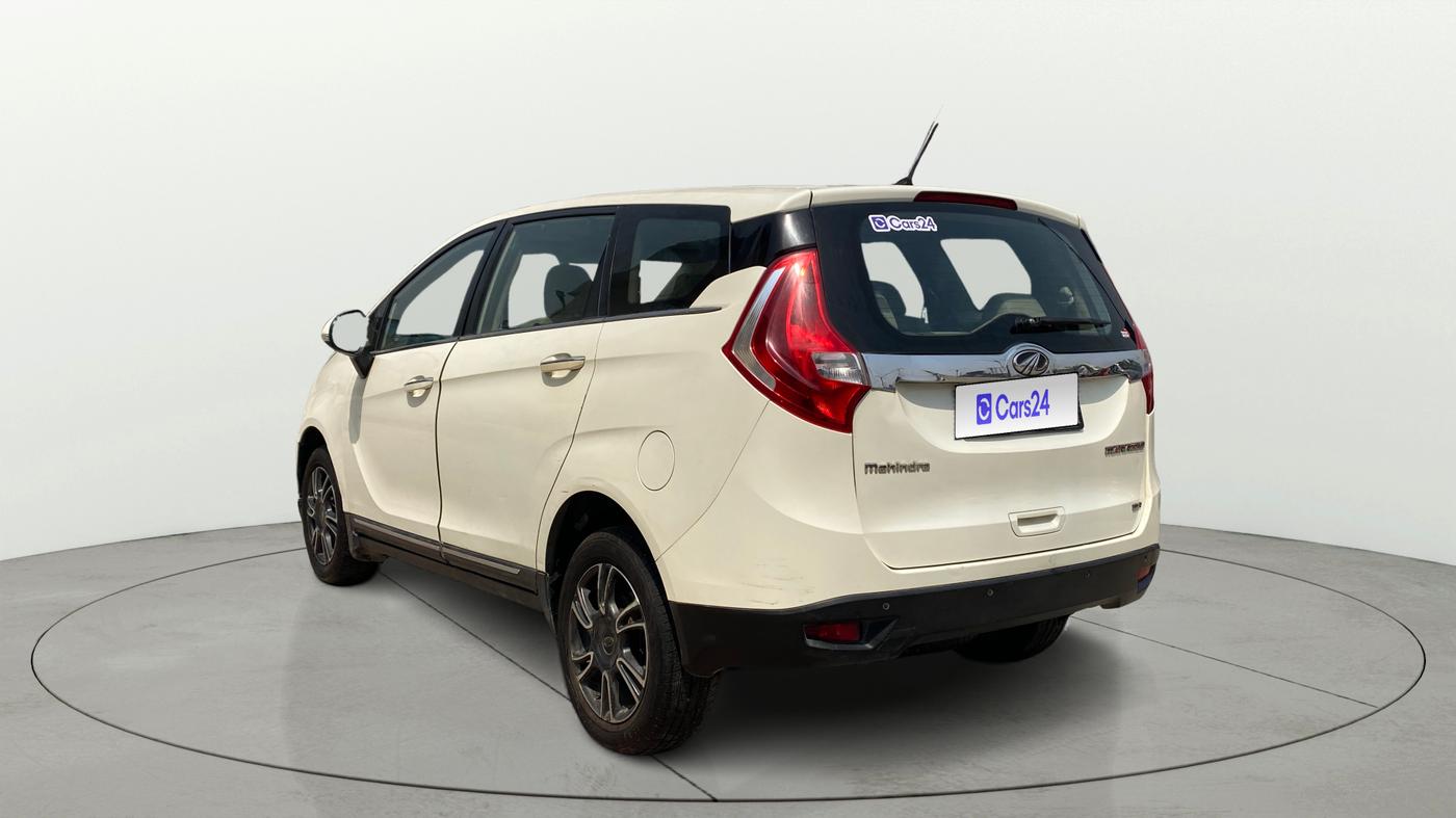 2018 Mahindra MARAZZO M8 7 STR, Diesel, Manual, 1,35,457 km, Left Back Diagonal