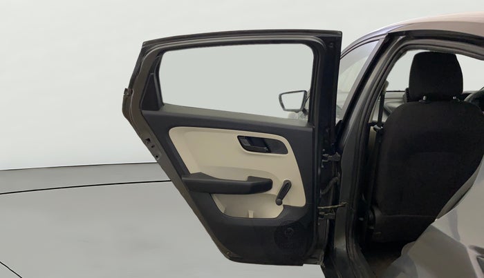 2022 Tata ALTROZ XE PETROL, Petrol, Manual, 74,298 km, LHS Rear Door