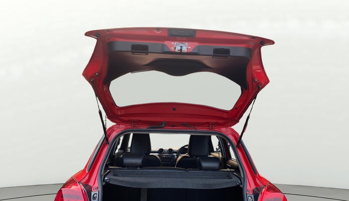 2018 Maruti Swift ZXI, Petrol, Manual, 34,215 km, Boot Door Open