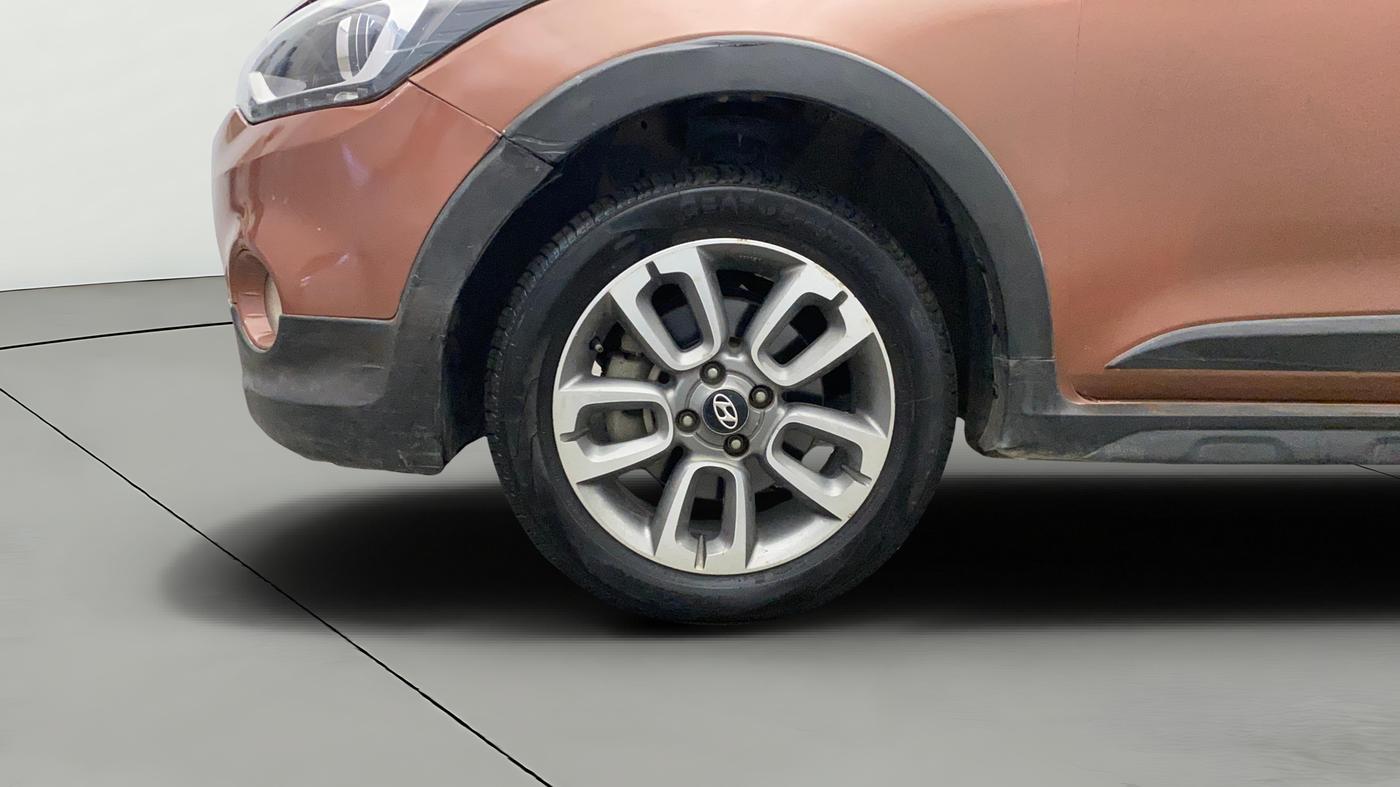 2018 Hyundai i20 Active 1.2 SX, Petrol, Manual, 81,975 km, Left Front Wheel