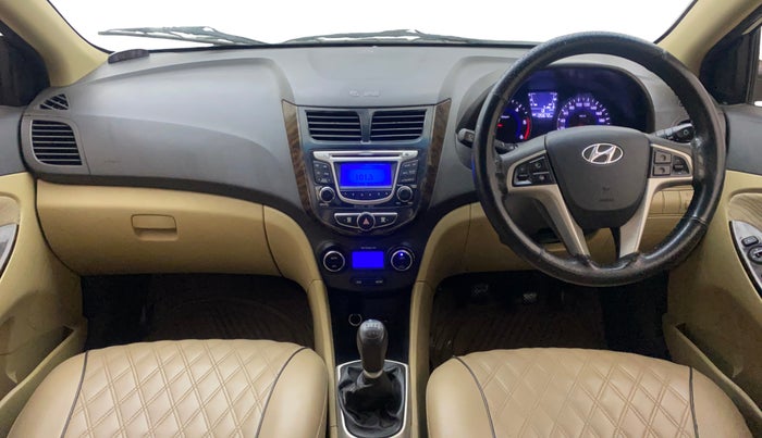 2014 Hyundai Verna FLUIDIC 1.6 CRDI SX, Diesel, Manual, 1,35,671 km, Dashboard