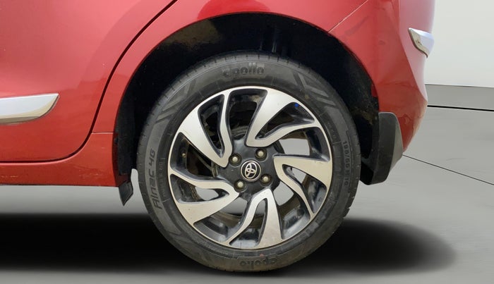 2020 Toyota Glanza V, CNG, Manual, 57,628 km, Left Rear Wheel