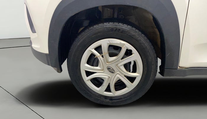 2018 Mahindra KUV 100 NXT K4+ P 6 STR, Petrol, Manual, 22,715 km, Left Front Wheel