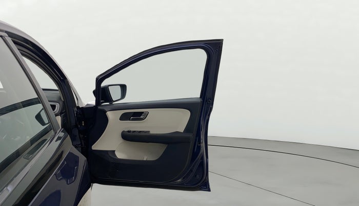 2022 Tata ALTROZ XZA, CNG, Automatic, 43,743 km, RHS Front Door