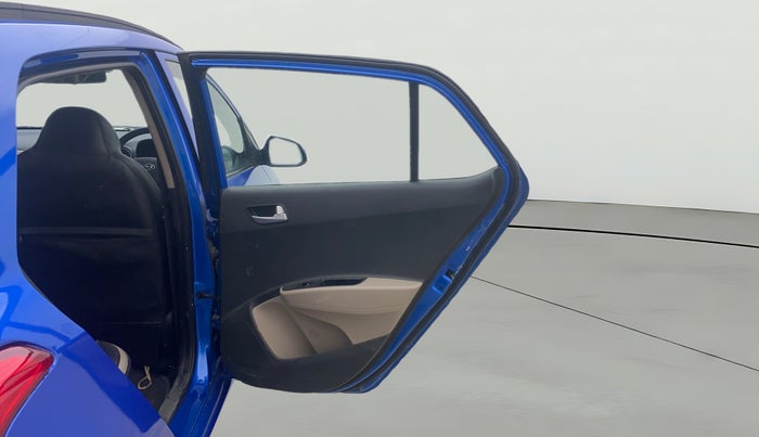 2017 Hyundai Grand i10 SPORTZ (O) 1.2 KAPPA VTVT, Petrol, Manual, 20,422 km, RHS Rear Door