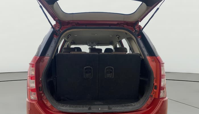 2014 Mahindra XUV500 W8, Diesel, Manual, 1,03,541 km, Boot Open Zoomed View