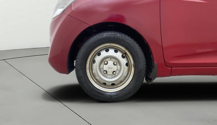 2017 Hyundai Eon ERA +, Petrol, Manual, 82,037 km, Left Front Wheel