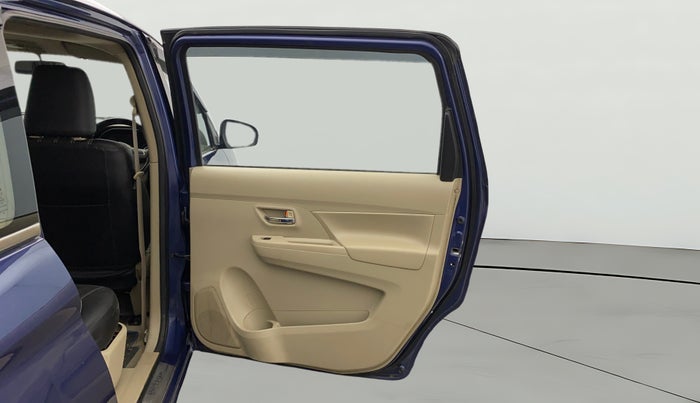 2020 Maruti Ertiga VXI CNG, CNG, Manual, 75,667 km, RHS Rear Door