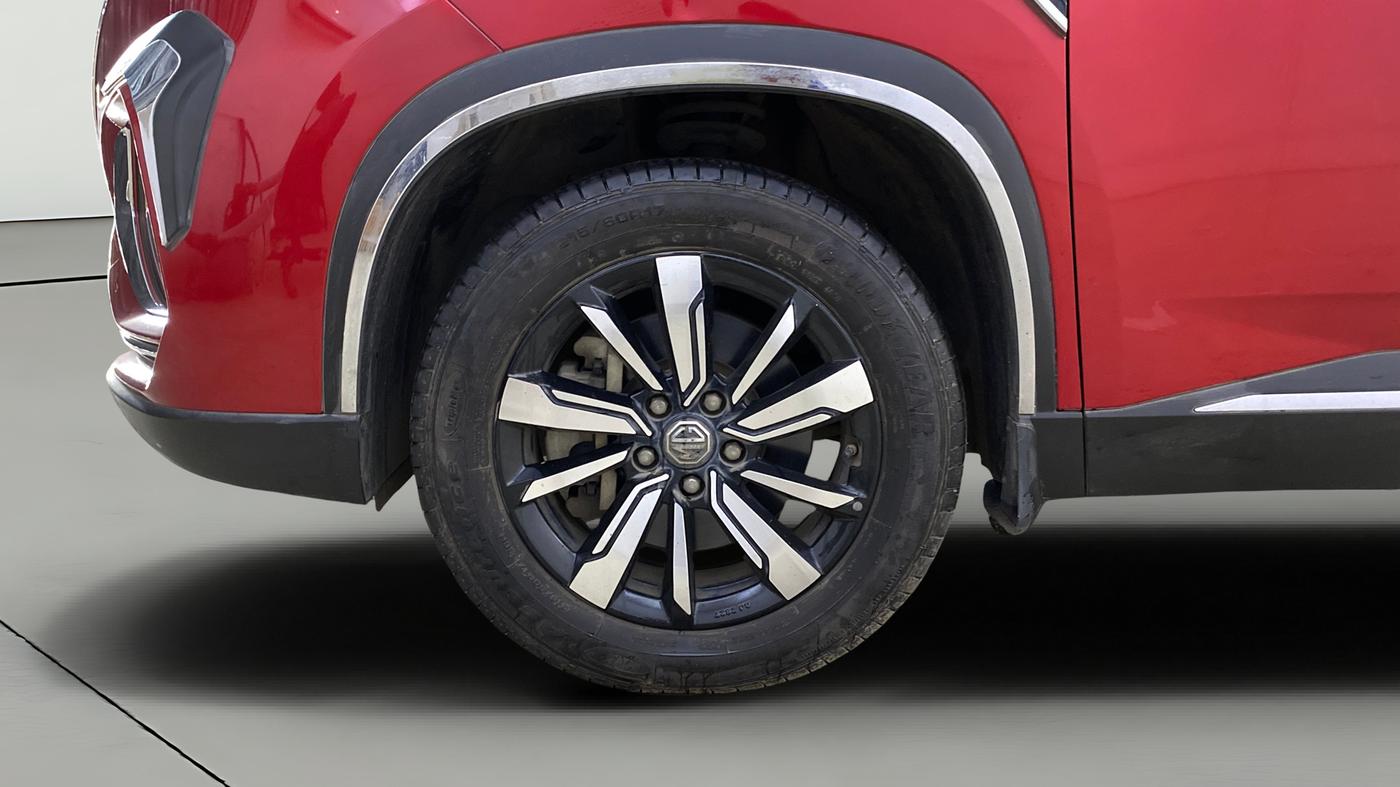 2020 MG HECTOR PLUS SHARP 1.5 PETROL TURBO DCT 6-STR, Petrol, Automatic, 25,111 km, Left Front Wheel