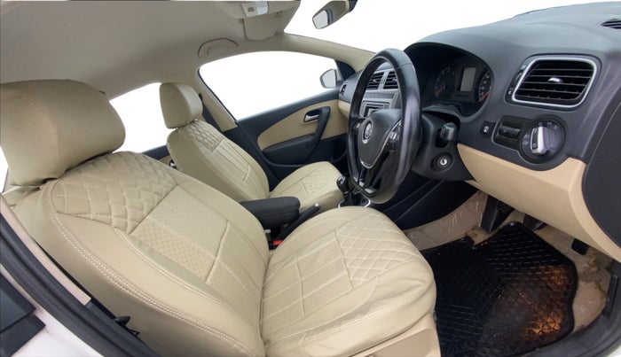 2016 Volkswagen Ameo HIGHLINE1.2L, Petrol, Manual, 65,419 km, Right Side Front Door Cabin